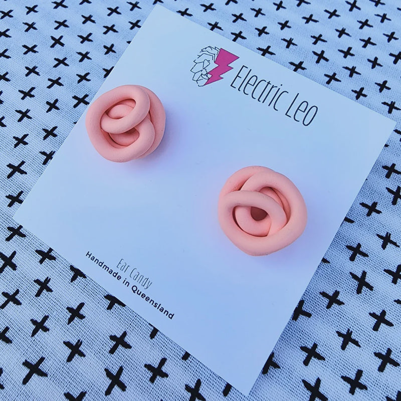 Electric Leo | Peachy Mini Squiggle Studs