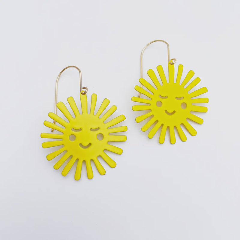 Denz | Mini Yellow Sun earrings