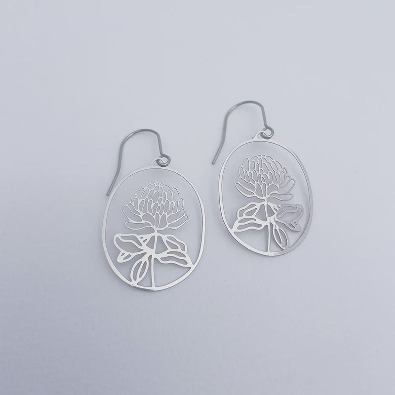 Denz | Mini Waratah Flower earrings in Silver